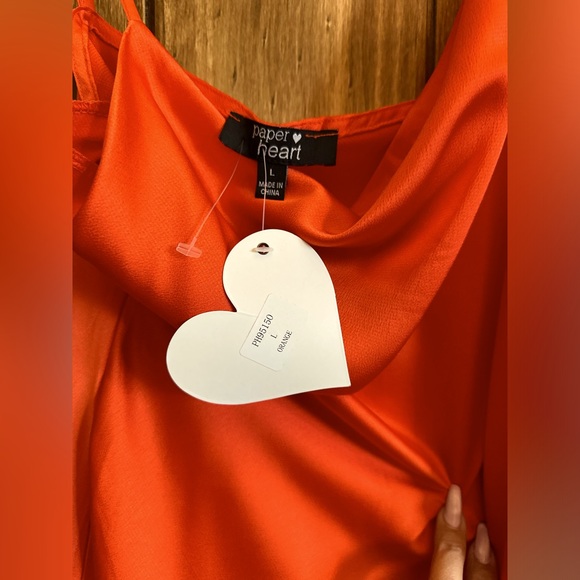 Paper Heart Dress. Size Large. 18" Pit To Pit 54" Length with adjustable straps - Picture 3 of 4